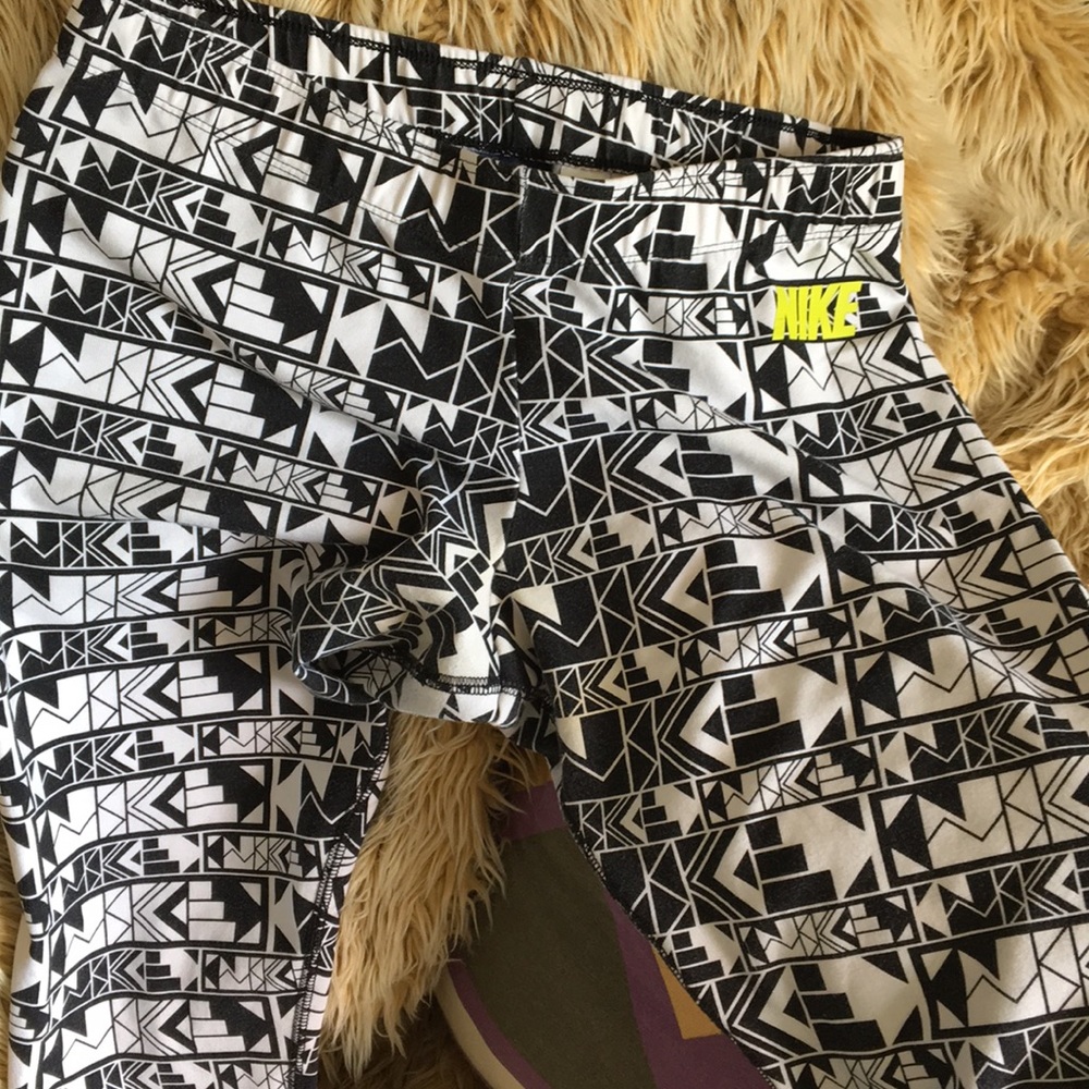 Nike yoga athletic pants